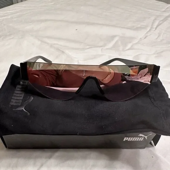 WOMEN’S Puma Sunglasses   - Picture 7 of 8